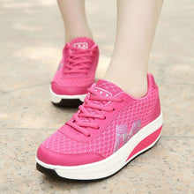 Load image into Gallery viewer, Autumn women&#39;s mesh thick-soled sports shoes
