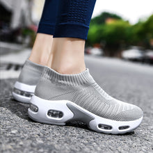 Load image into Gallery viewer, Women&#39;s air cushion casual fashion sneakers
