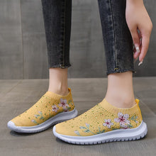 Load image into Gallery viewer, Women&#39;s Rhinestone Stretch Casual Breathable Sneakers
