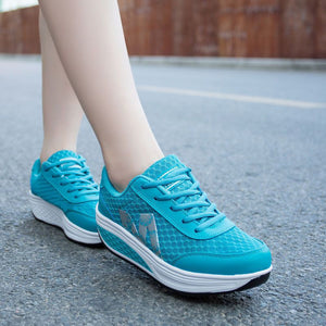 Autumn women's mesh thick-soled sports shoes