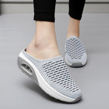 Load image into Gallery viewer, Women&#39;s casual lightweight air cushion slippers
