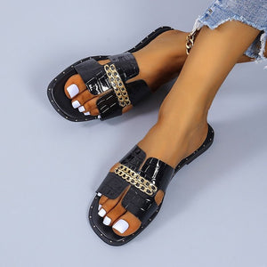 Ladies Solid Color Metal Chain Fashion Slippers