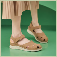 Load image into Gallery viewer, Women&#39;s Comfortable Casual ToE-toe Hollow Thick-Soled Sandals
