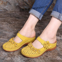 Load image into Gallery viewer, Ladies Flat Round Toe Casual Sandals
