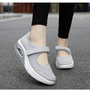 Women's Thick Sole Mesh Velcro Shoes