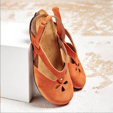 Load image into Gallery viewer, Fashion Large Size Summer Simple And Elegant Women&#39;s Back Hollow Flat Sandals
