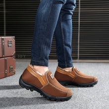 Load image into Gallery viewer, Middle-aged and elderly men&#39;s warm velvet thickened cotton shoes
