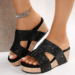 Women's clog stud sandals