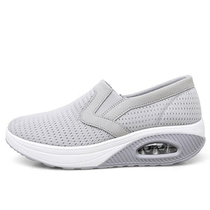 Flyweave Soft Sole Breathable Casual Sneakers