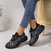 Load image into Gallery viewer, Women&#39;s Plus Size Flyknit Fashion Sneakers
