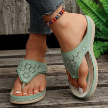 Load image into Gallery viewer, Women&#39;s Outdoor Casual Hollow Platform Sandals
