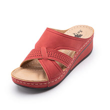 Load image into Gallery viewer, Women&#39;s Wedge Retro Hollow Slippers
